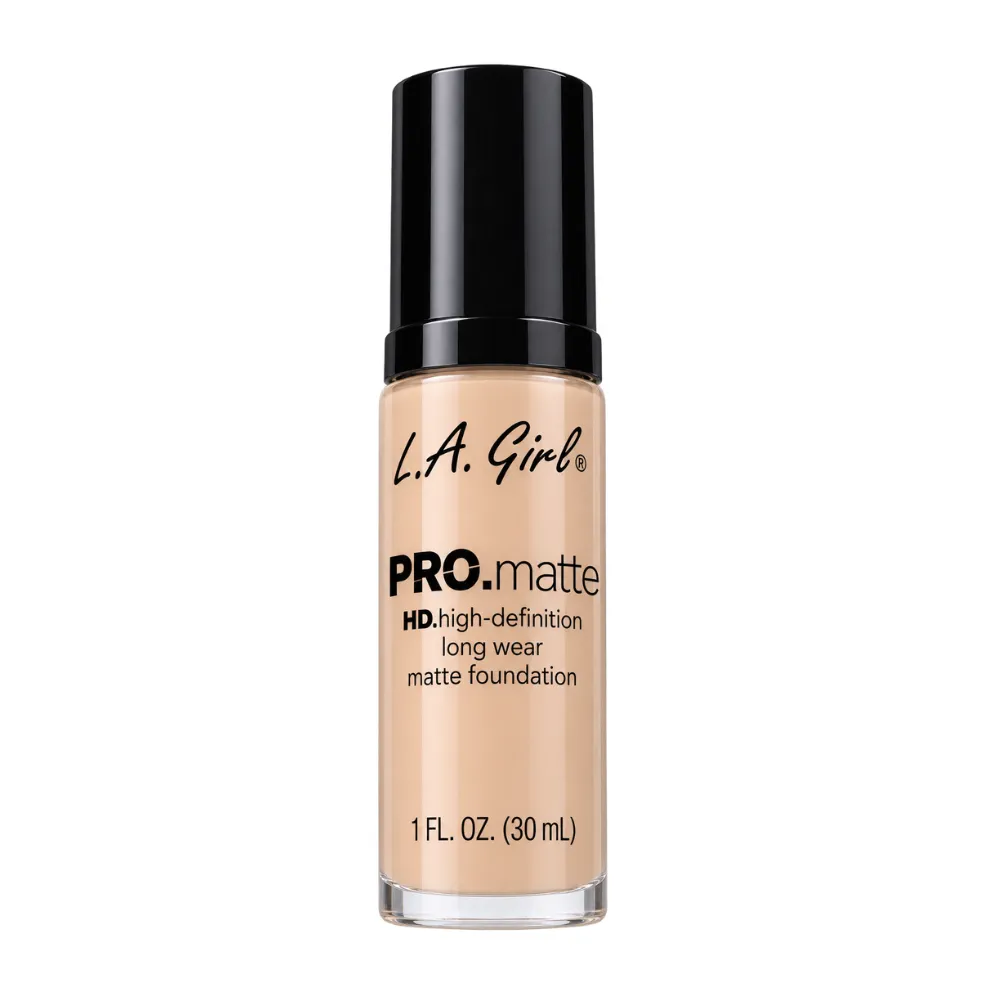 L.A. Girl PRO Matte Foundation GLM674 Natural 30ml